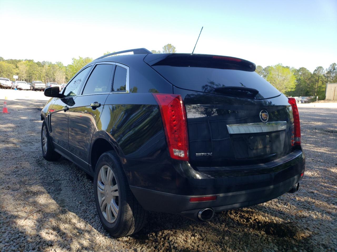 Photo 3 from auction – 2015 CADILLAC SRX with VIN 3GYFNAE33FS518975