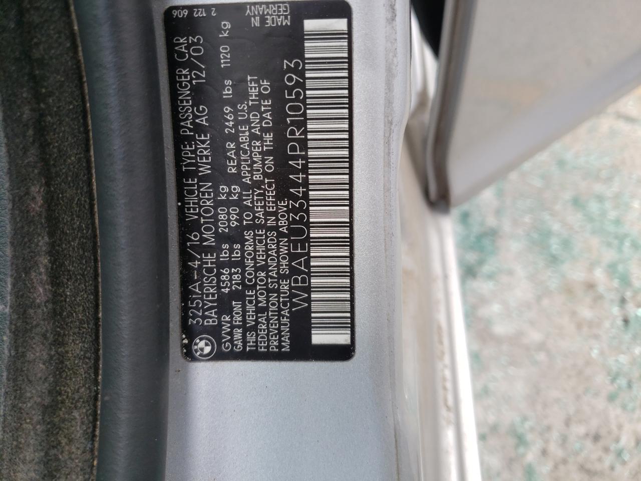 Photo 10 from auction – 2004 BMW 325 XI with VIN WBAEU33444PR10593