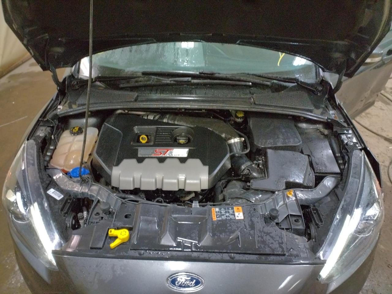 Photo 7 from auction – 2017 FORD FOCUS ST with VIN 1FADP3L90HL328253
