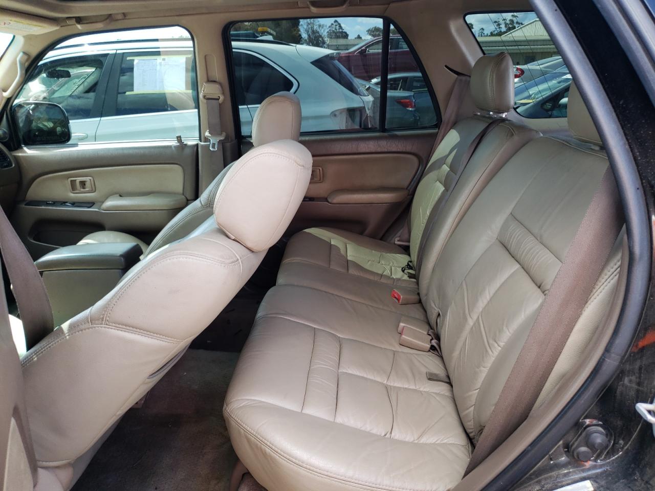 Photo 6 from auction – 2000 TOYOTA 4RUNNER SR with VIN JT3HN86R2Y0319604