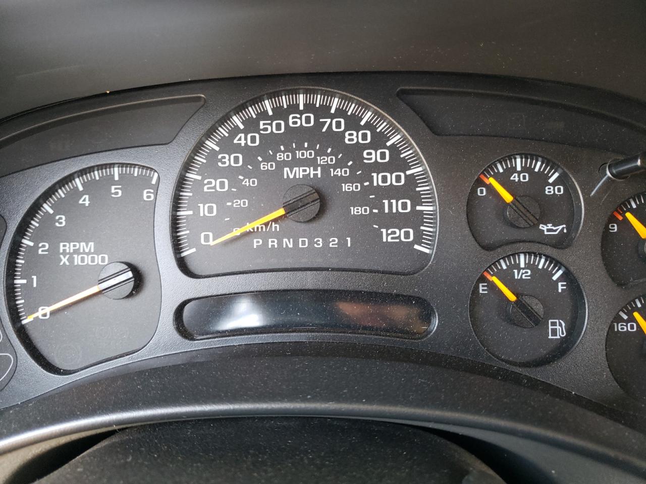 Photo 8 from auction – 2006 CHEVROLET SILVERADO with VIN 2GCEC13TX61215620