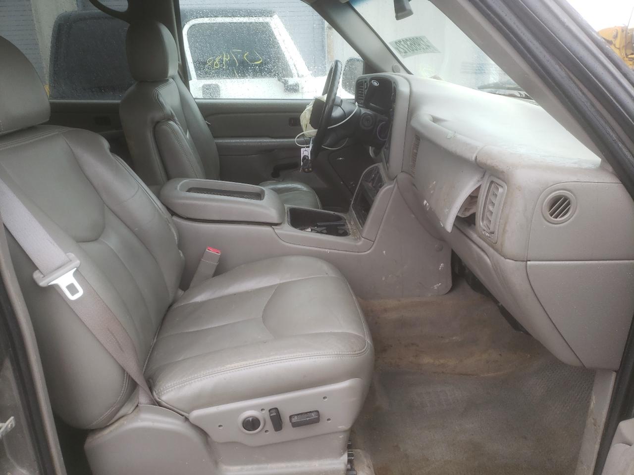 Photo 5 from auction – 2006 GMC NEW SIERRA with VIN 2GTEK13Z261259005