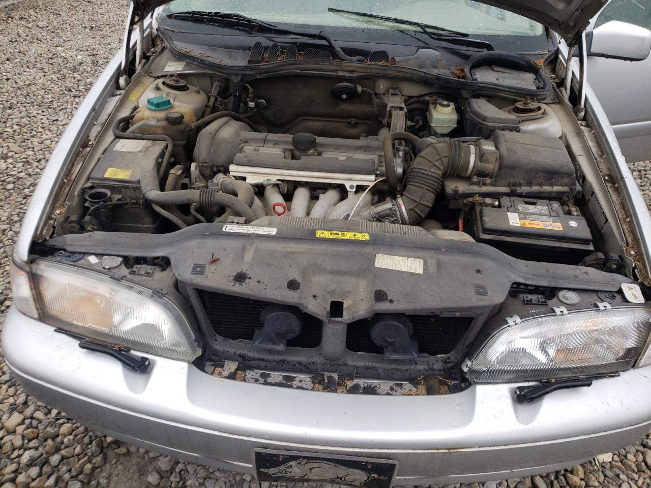 Photo 7 from auction – 2000 VOLVO S70 BASE with VIN YV1LS61J3Y2662649