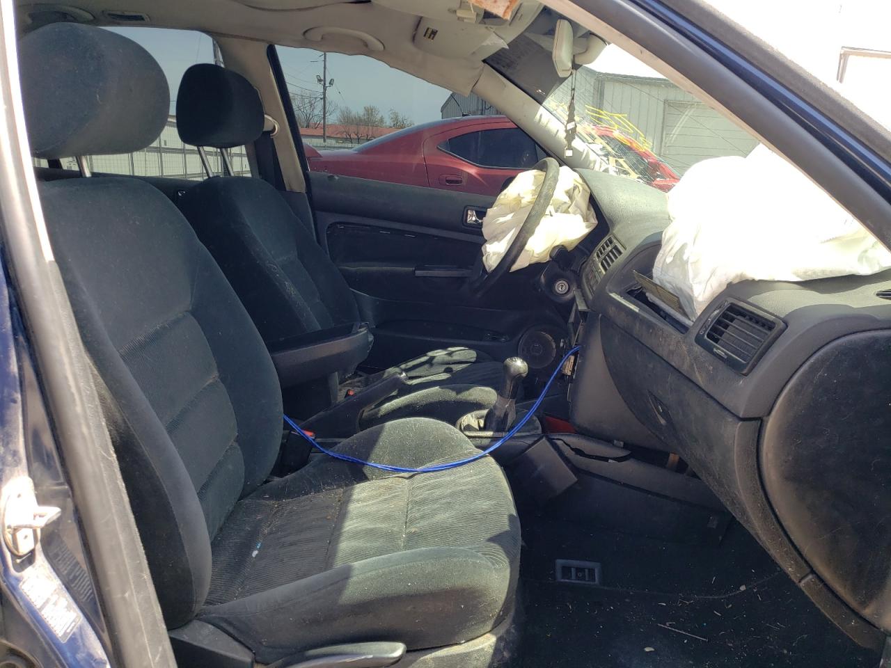 Photo 5 from auction – 2001 VOLKSWAGEN JETTA GLS with VIN 3VWSP29M01M032786