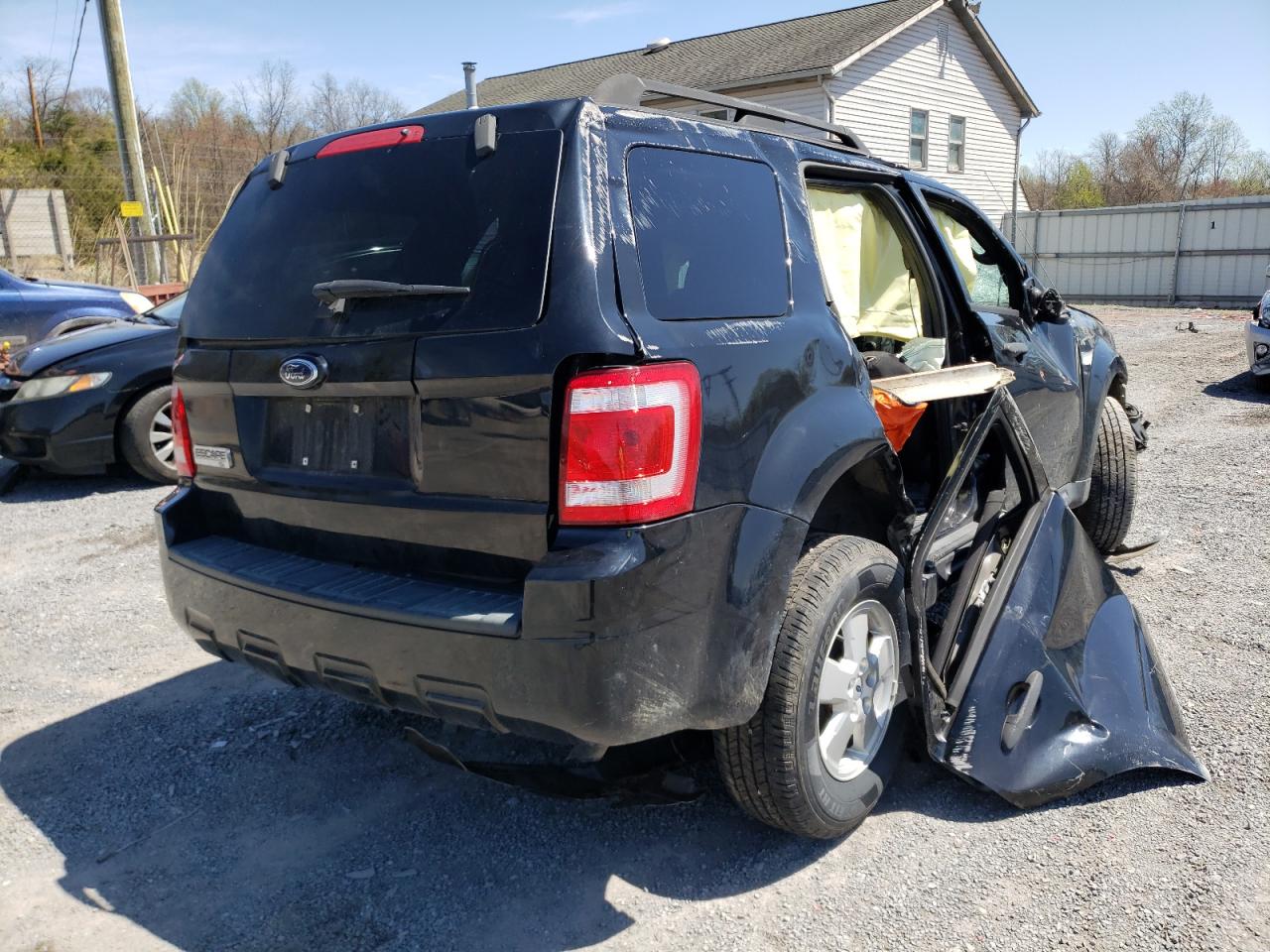 Photo 4 from auction – 2009 FORD ESCAPE XLT with VIN 1FMCU03G39KA08181