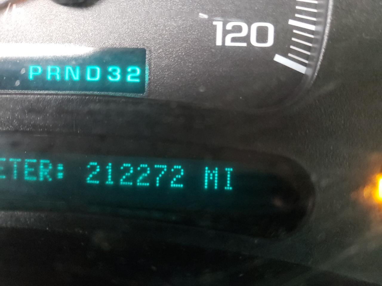 Photo 8 from auction – 2003 CHEVROLET AVALANCHE with VIN 3GNEK13TX3G113277
