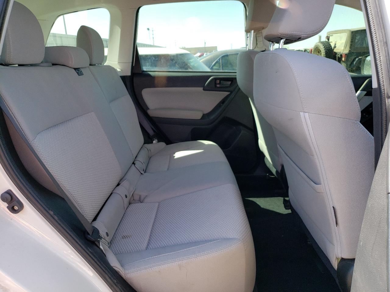 Photo 6 from auction – 2018 SUBARU FORESTER 2 with VIN JF2SJAAC8JG556362