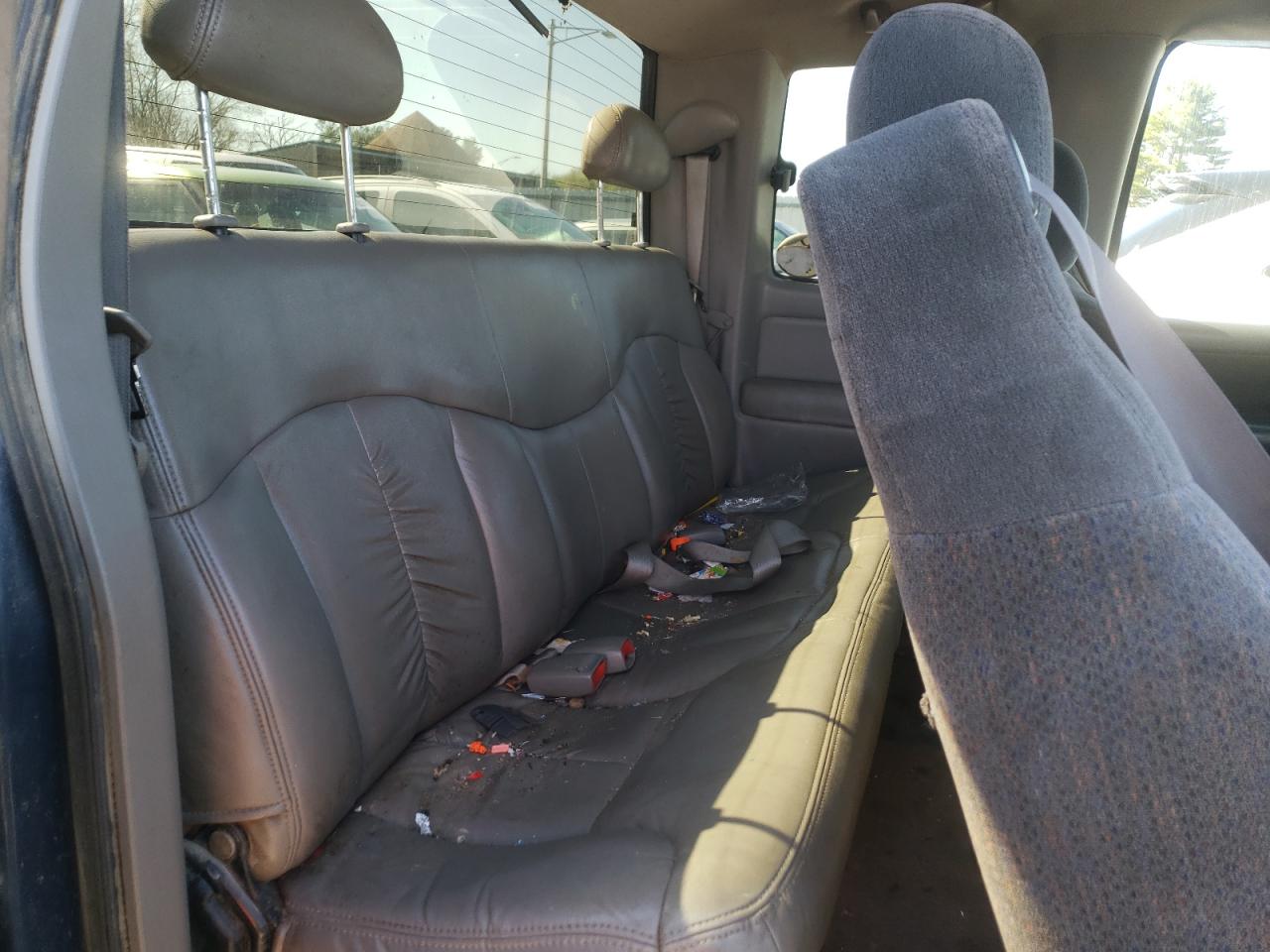 Photo 6 from auction – 1999 GMC NEW SIERRA with VIN 1GTEK19T9XE507060
