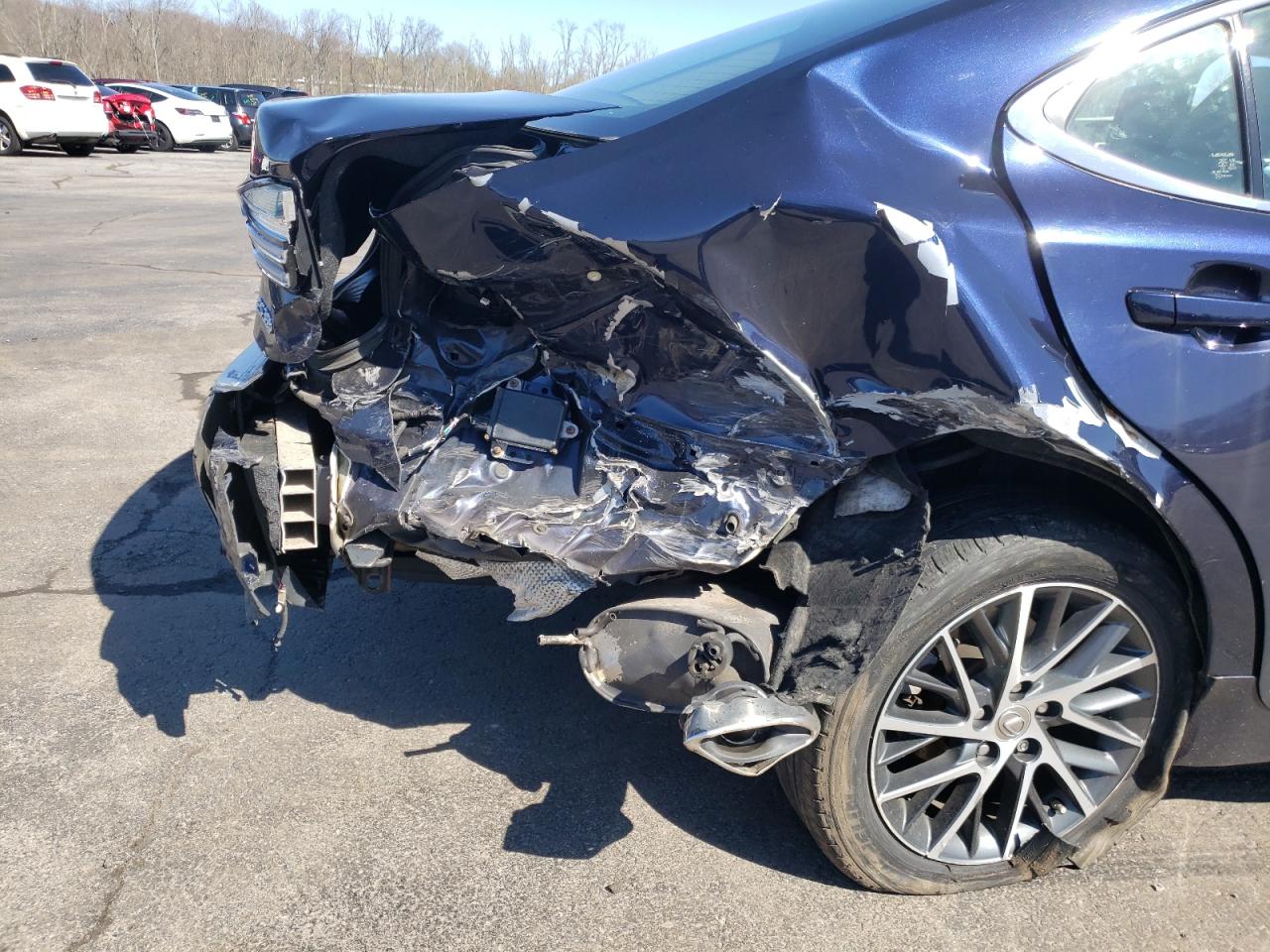 Photo 9 from auction – 2016 LEXUS ES 350 with VIN 58ABK1GG5GU027682