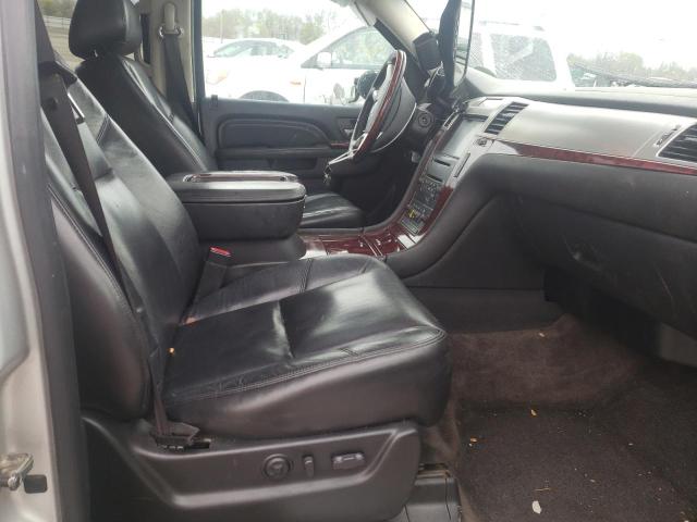 Photo 5 from auction – 2010 CADILLAC ESCALADE E with VIN 1GYUCJEF3AR225399