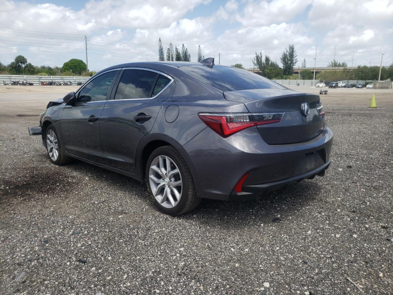 Photo 3 from auction – 2019 ACURA ILX with VIN 19UDE2F39KA013991