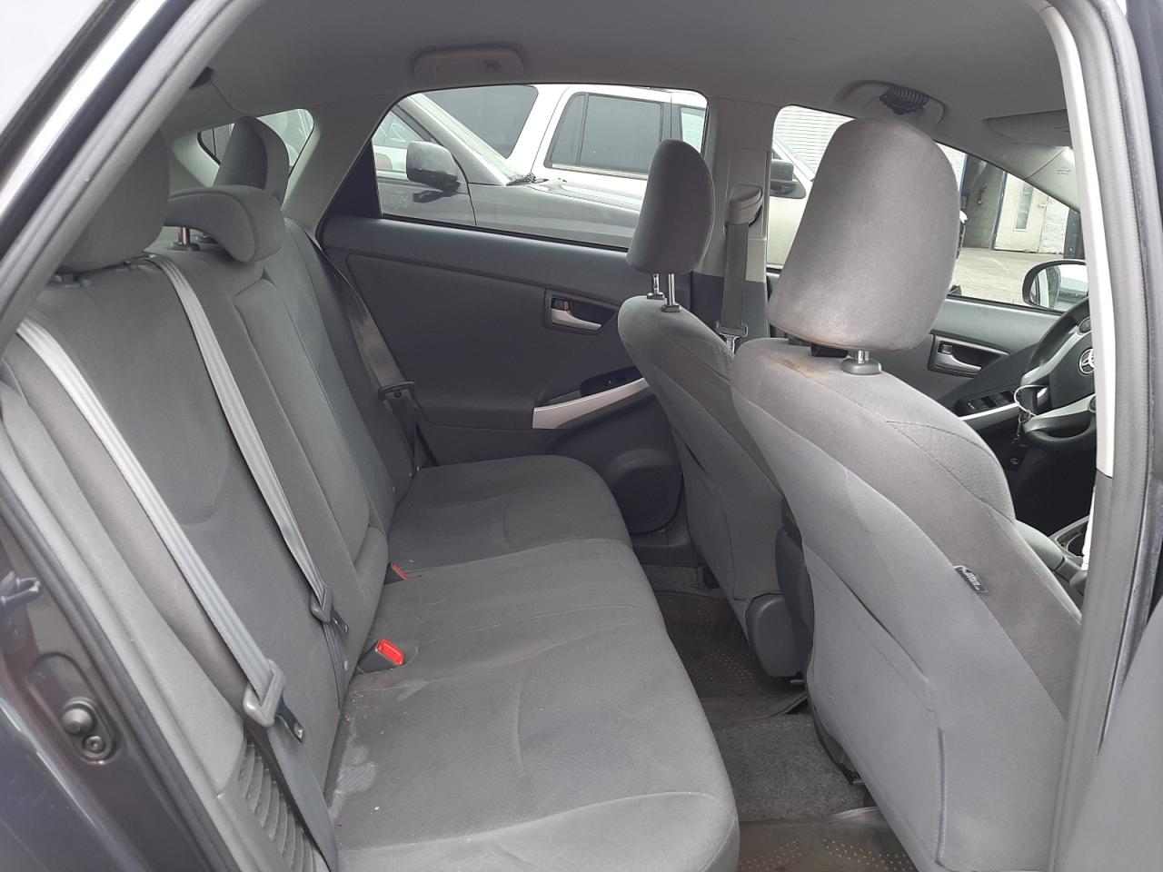 Photo 6 from auction – 2011 TOYOTA PRIUS with VIN JTDKN3DU9B1478178