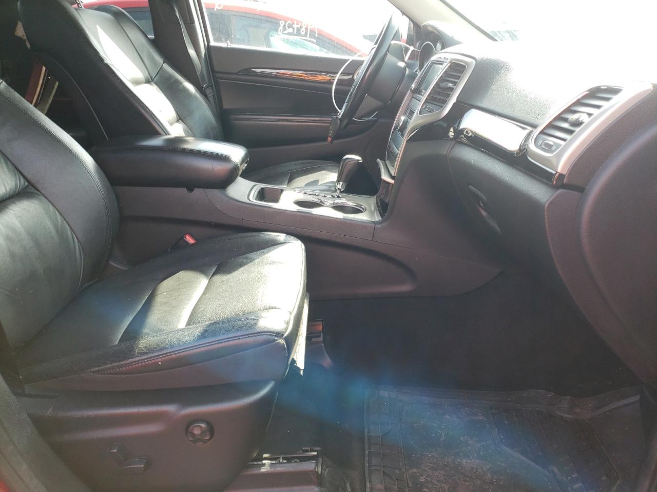 Photo 5 from auction – 2013 JEEP GRAND CHER with VIN 1C4RJFAGXDC502604