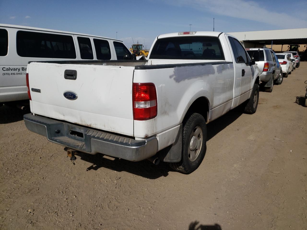 Photo 4 from auction – 2004 FORD F150 with VIN 1FTRF14564NB12621