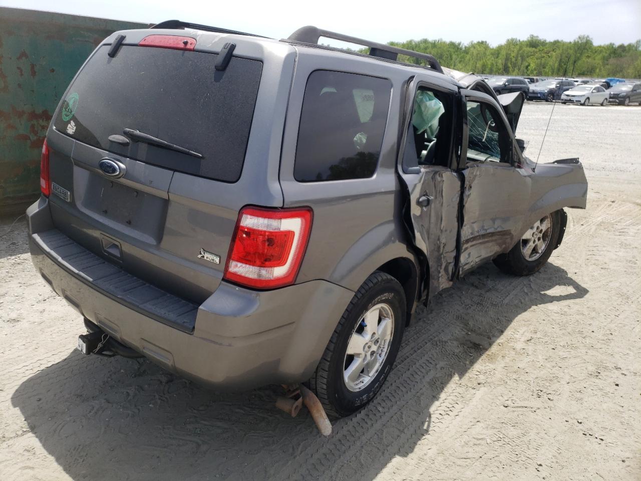 Photo 4 from auction – 2011 FORD ESCAPE XLT with VIN 1FMCU9DG2BKA12490