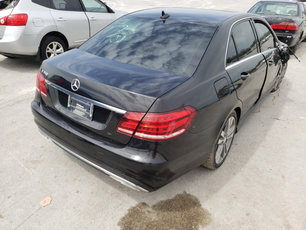 Photo 4 from auction – 2014 MERCEDES-BENZ E 350 with VIN WDDHF5KB6EB020333