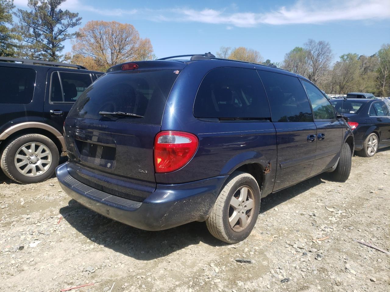 Photo 4 from auction – 2006 DODGE GRAND CARA with VIN 2D4GP44L96R659671