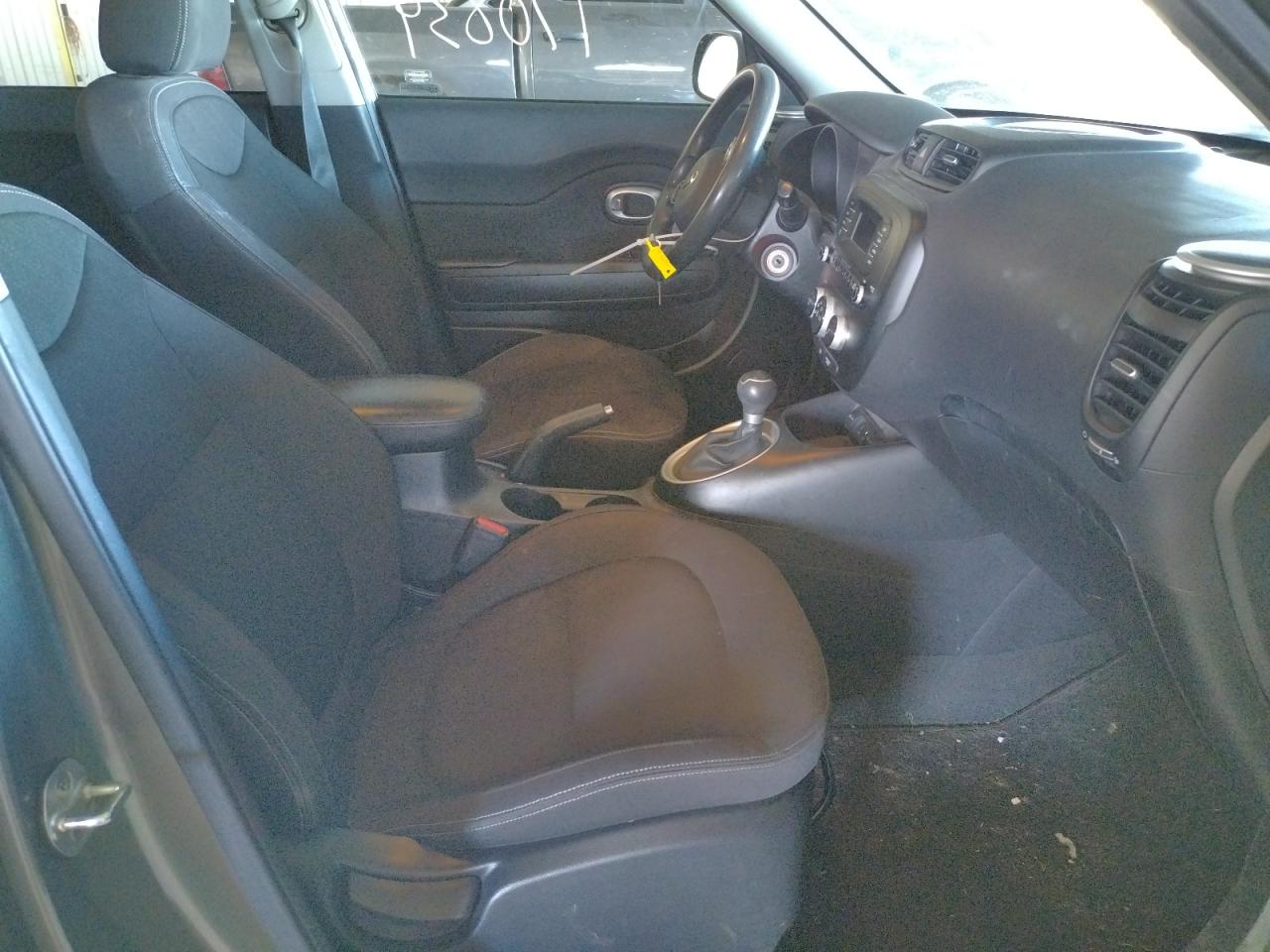 Photo 5 from auction – 2015 KIA SOUL with VIN KNDJN2A20F7144830