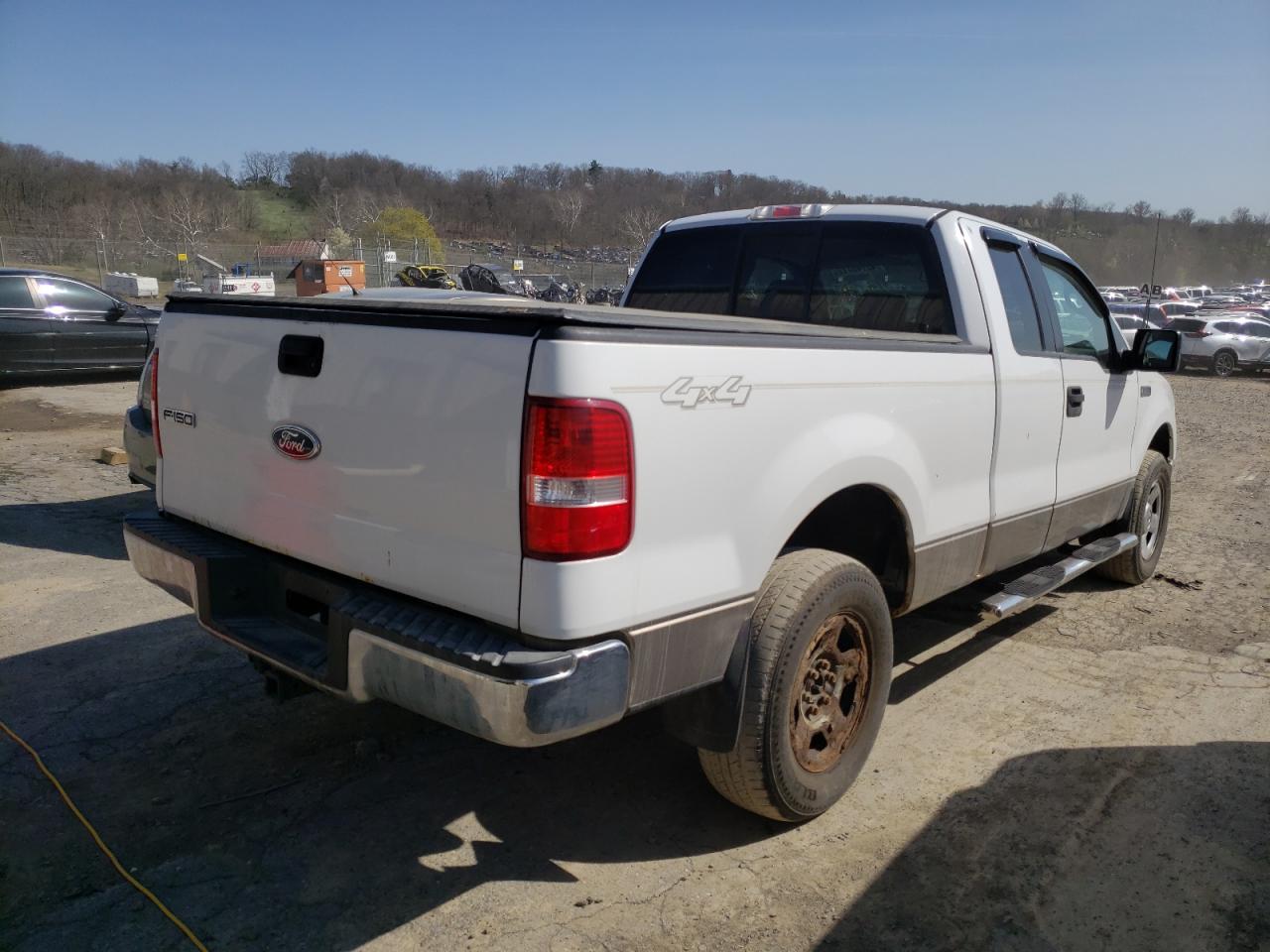 Photo 4 from auction – 2005 FORD F150 with VIN 1FTPX14505NB14063