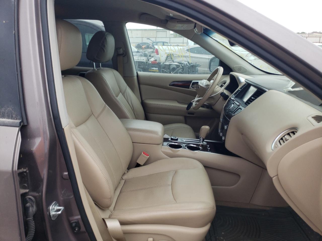 Photo 5 from auction – 2014 NISSAN PATHFINDER with VIN 5N1AR2MM9EC646240