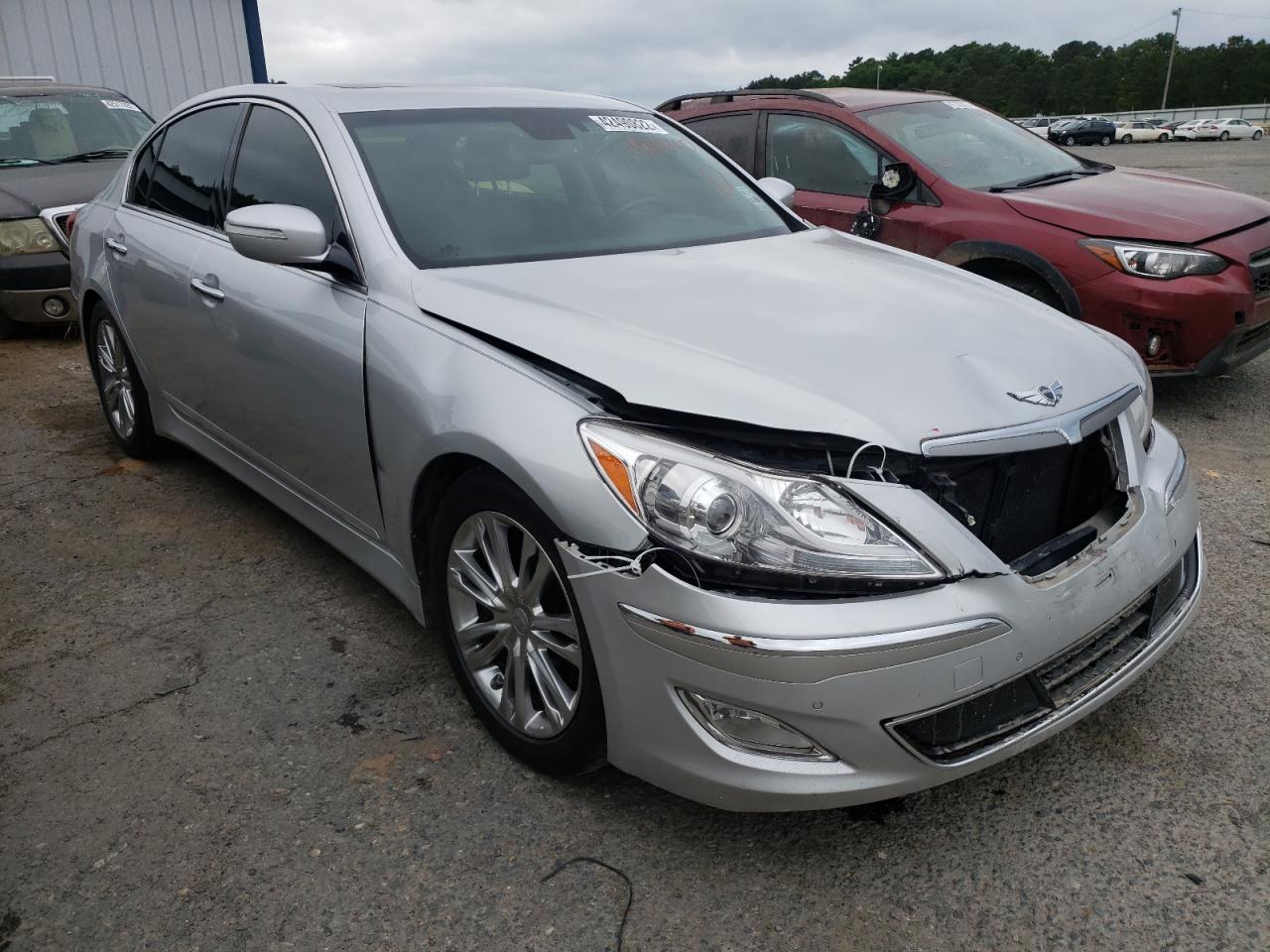 HYUNDAI GENESIS 3. 2014 with VIN KMHGC4DD8EU264640 - Photo from auction