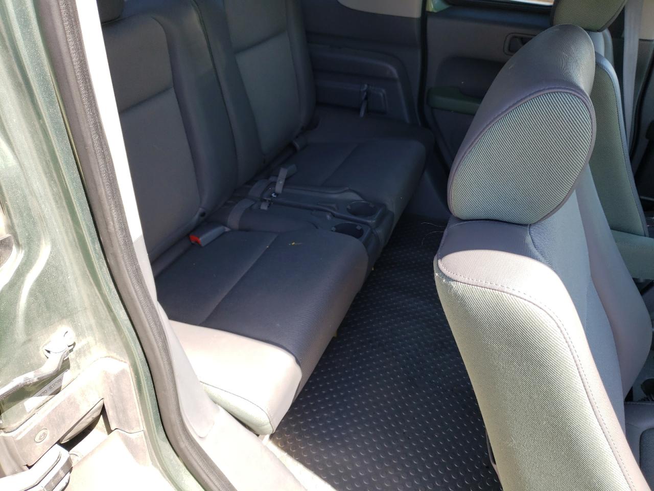 Photo 6 from auction – 2004 HONDA ELEMENT EX with VIN 5J6YH28514L024409