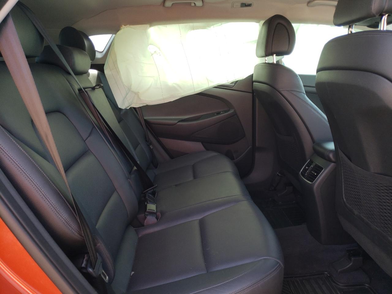 Photo 6 from auction – 2016 HYUNDAI TUCSON LIM with VIN KM8J33A24GU154674