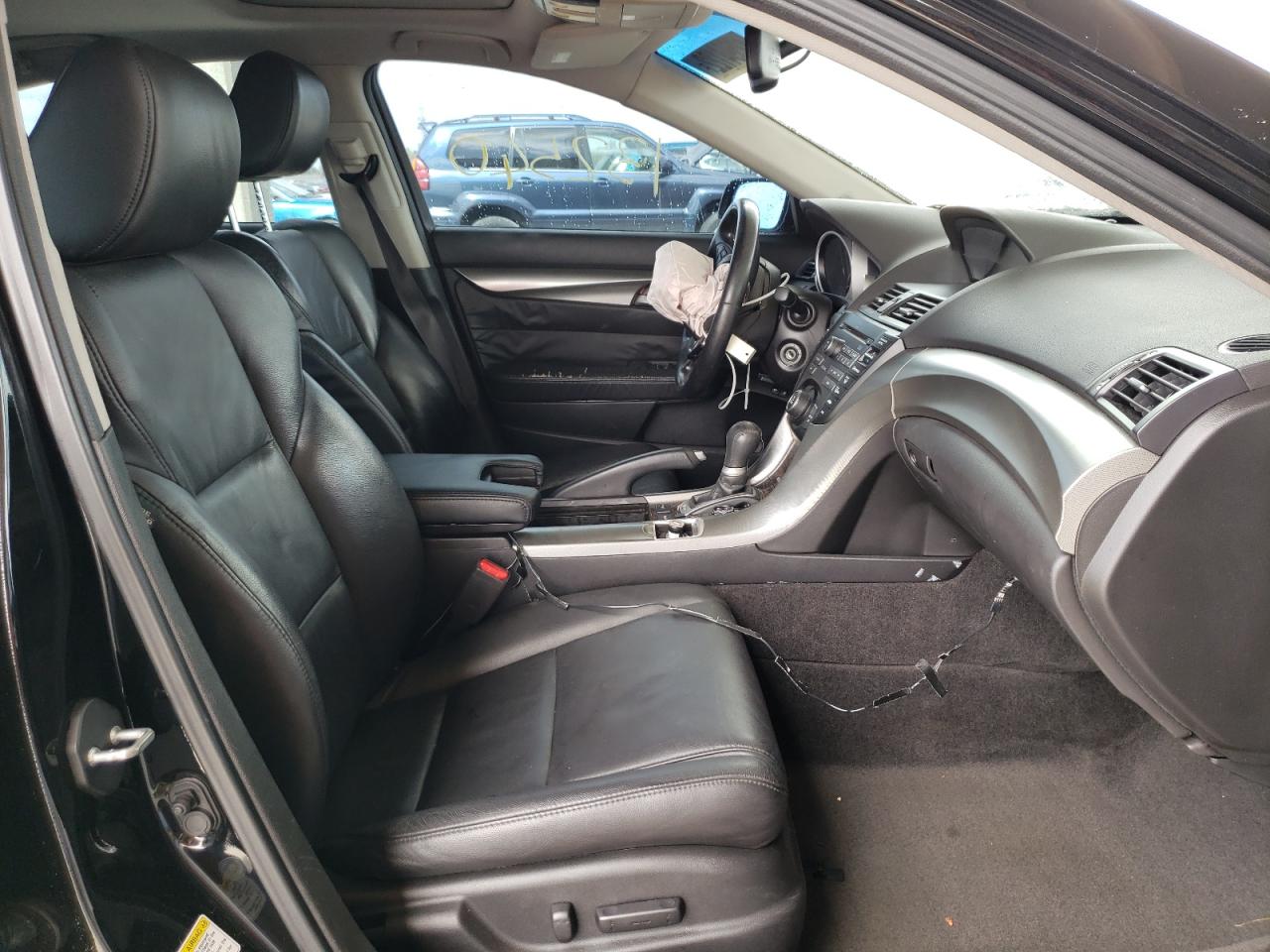 Photo 5 from auction – 2010 ACURA TL with VIN 19UUA8F26AA025004