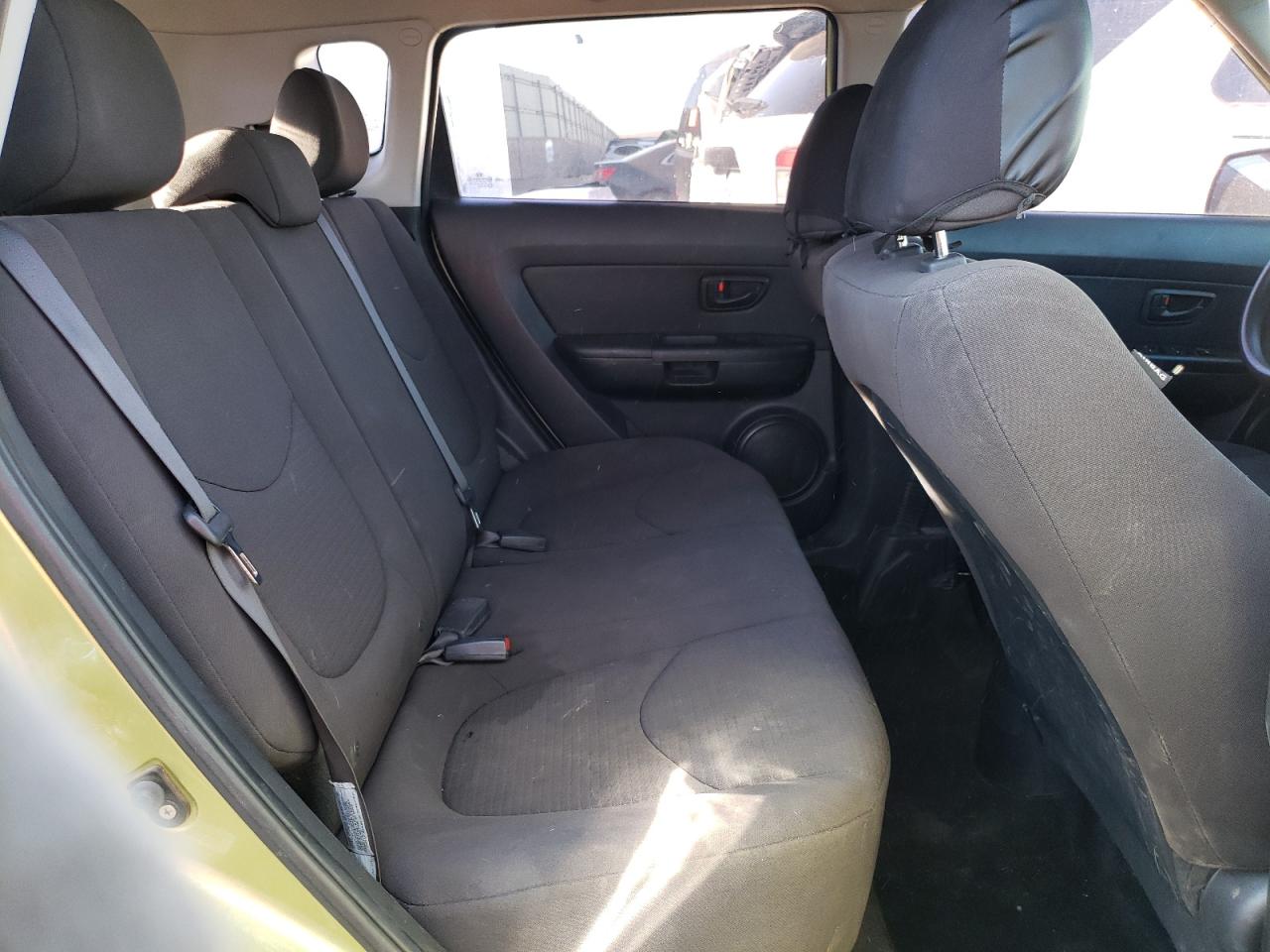 Photo 6 from auction – 2013 KIA SOUL with VIN KNDJT2A5XD7483799