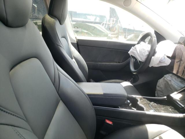 Photo 5 from auction – 2020 TESLA MODEL Y with VIN 5YJYGDEE9LF015211