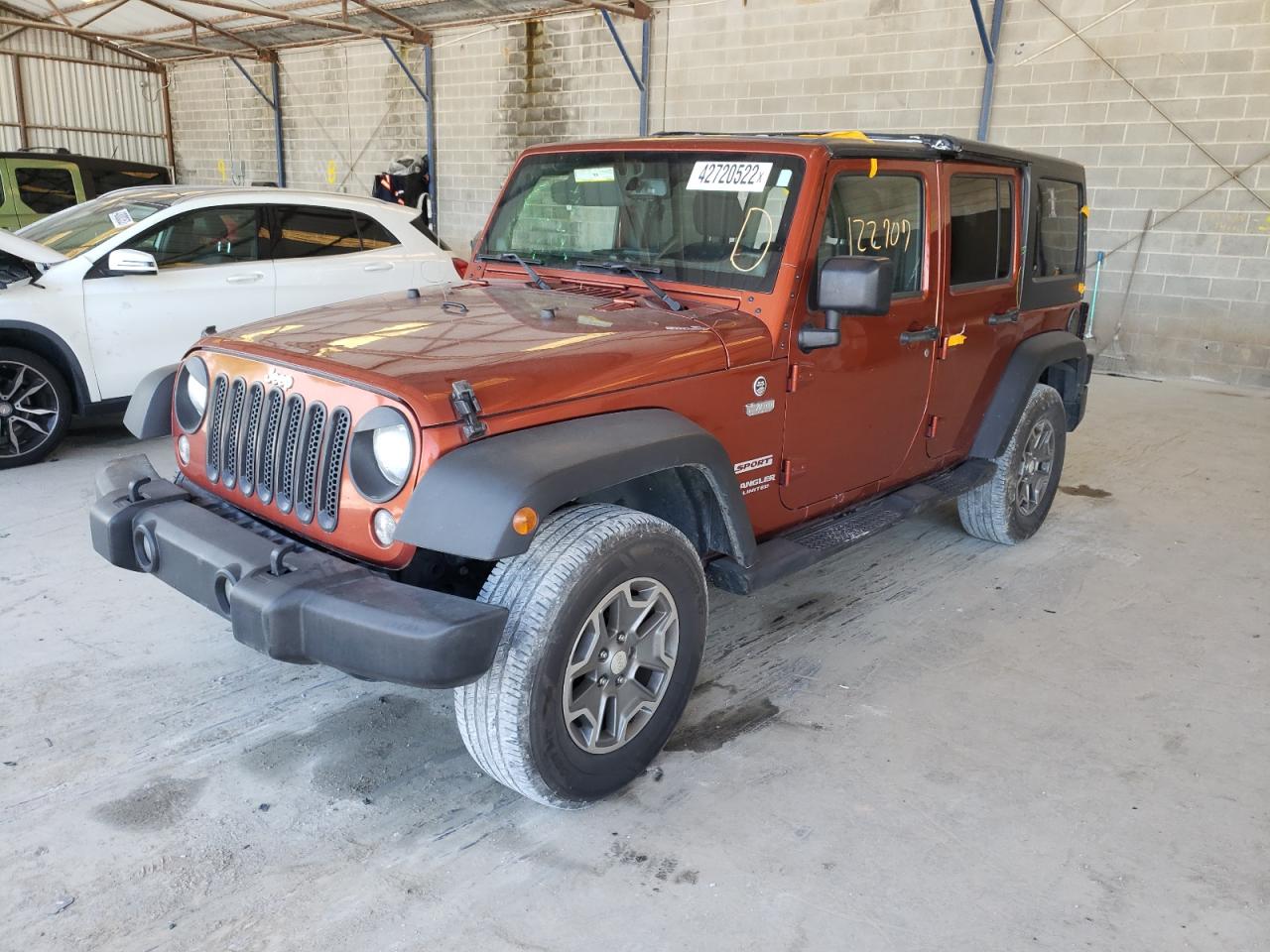 Photo 2 from auction – 2014 JEEP WRANGLER U with VIN 1C4BJWDG7EL269182