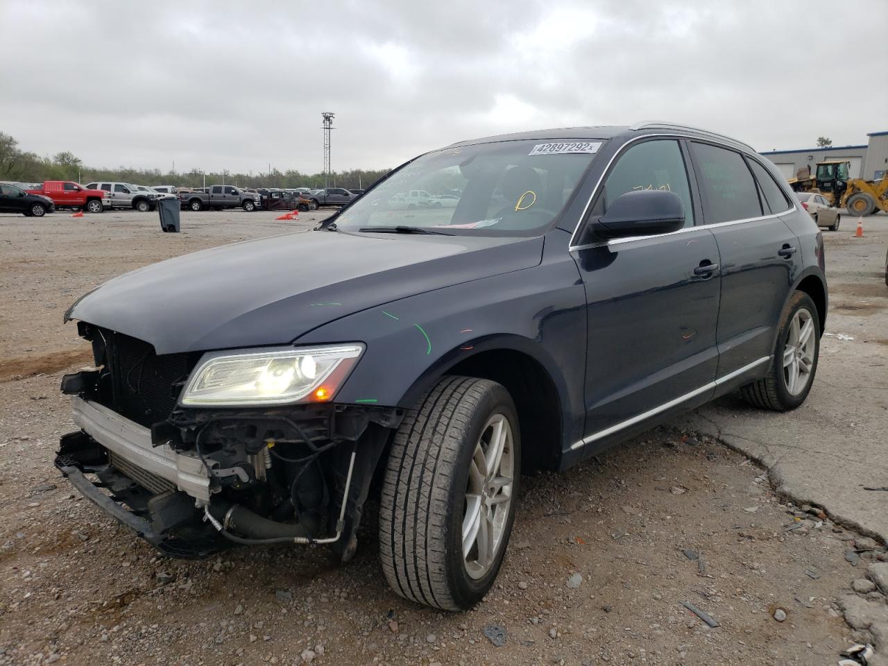 Photo 2 from auction – 2014 AUDI Q5 PREMIUM with VIN WA1LFAFP4EA095714
