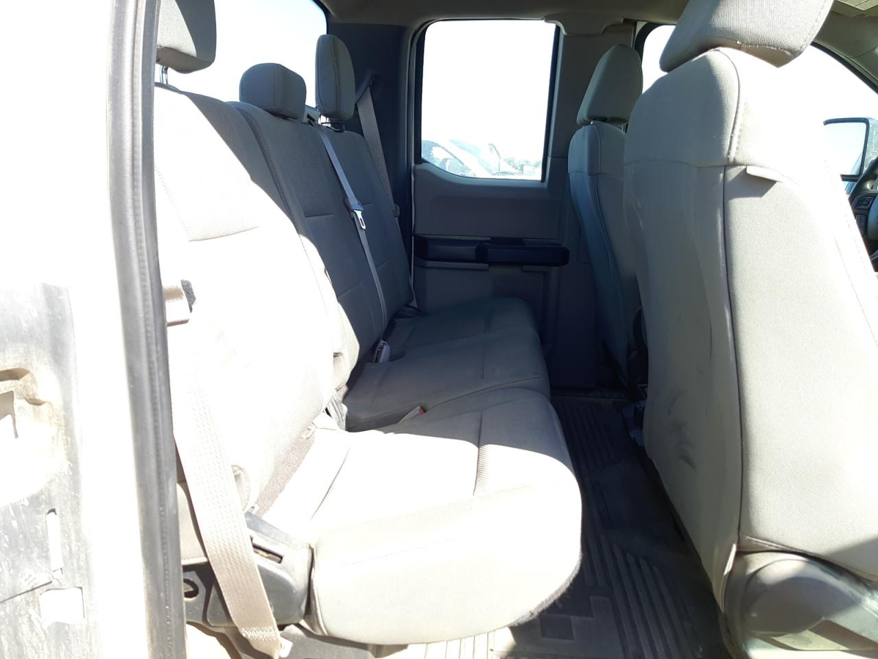 Photo 6 from auction – 2017 FORD F250 SUPER with VIN 1FT7X2B64HEE83871