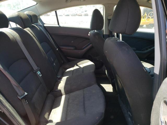 Photo 6 from auction – 2016 KIA FORTE LX with VIN KNAFK4A60G5565079