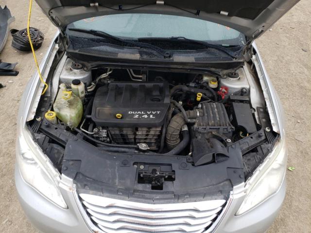 Photo 7 from auction – 2012 CHRYSLER 200 LX with VIN 1C3CCBABXCN170667