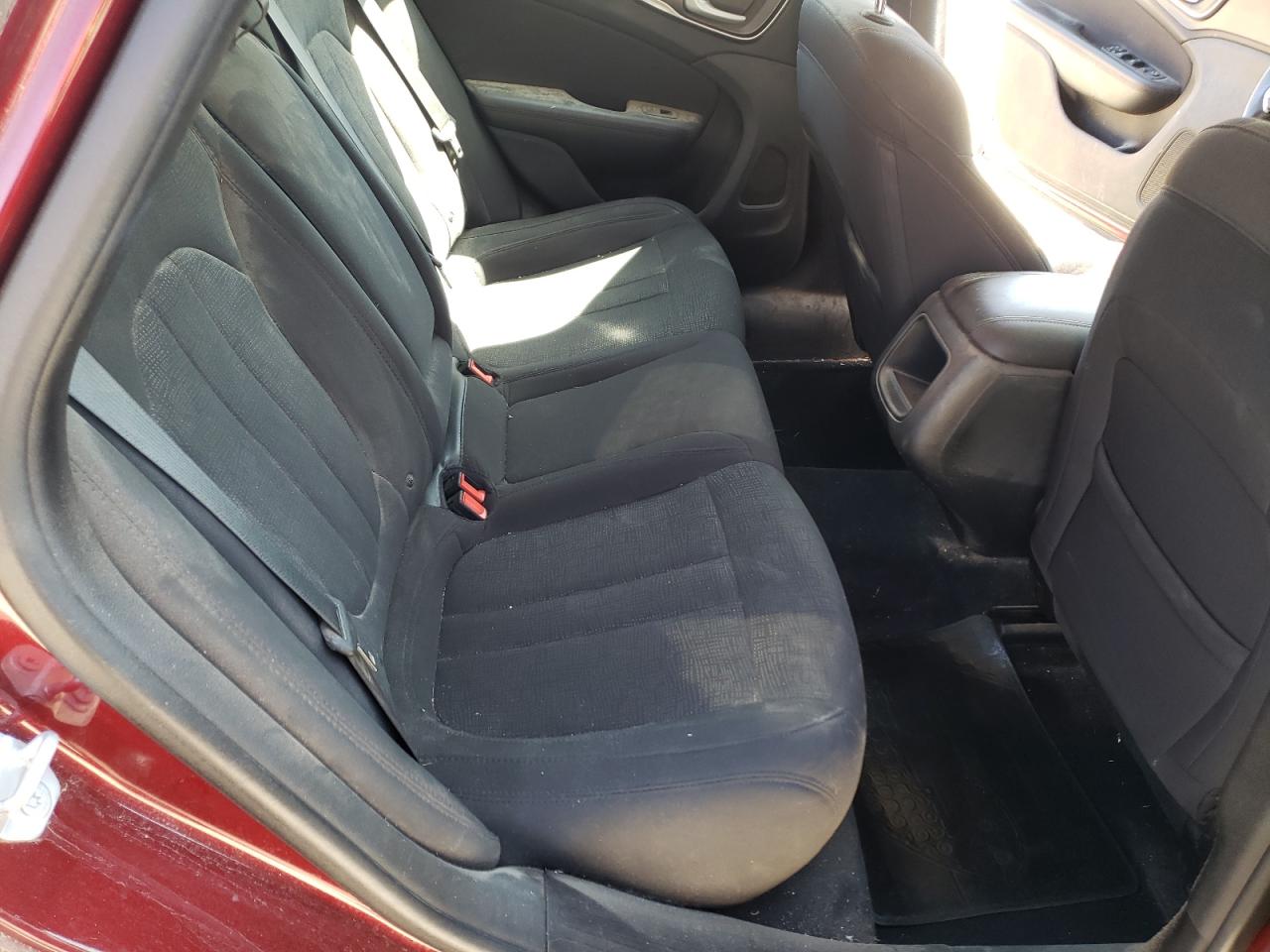 Photo 6 from auction – 2016 CHRYSLER 200 LX with VIN 1C3CCCFB6GN183002