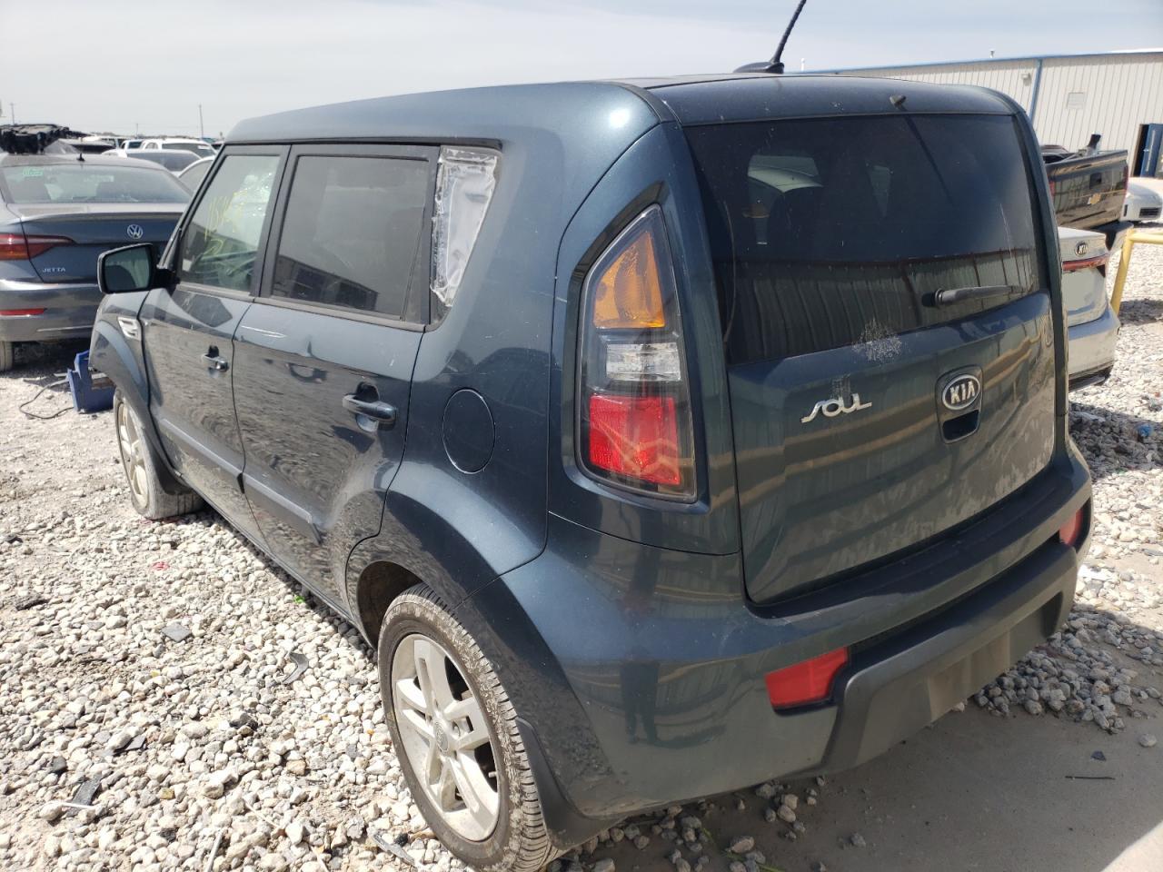 Photo 3 from auction – 2011 KIA SOUL with VIN KNDJT2A20B7270203