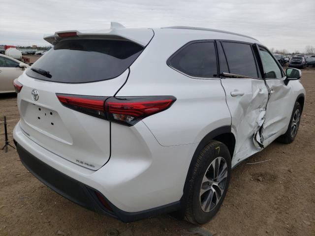 Photo 4 from auction – 2022 TOYOTA HIGHLANDER with VIN 5TDGZRBH9NS167747