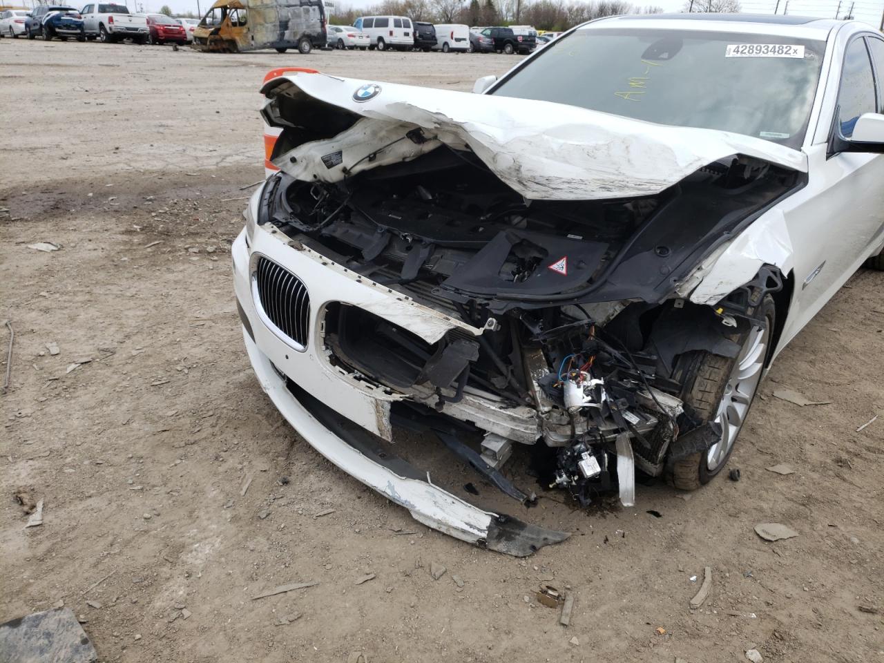 Photo 9 from auction – 2012 BMW 750 I with VIN WBAKC6C56CC396686