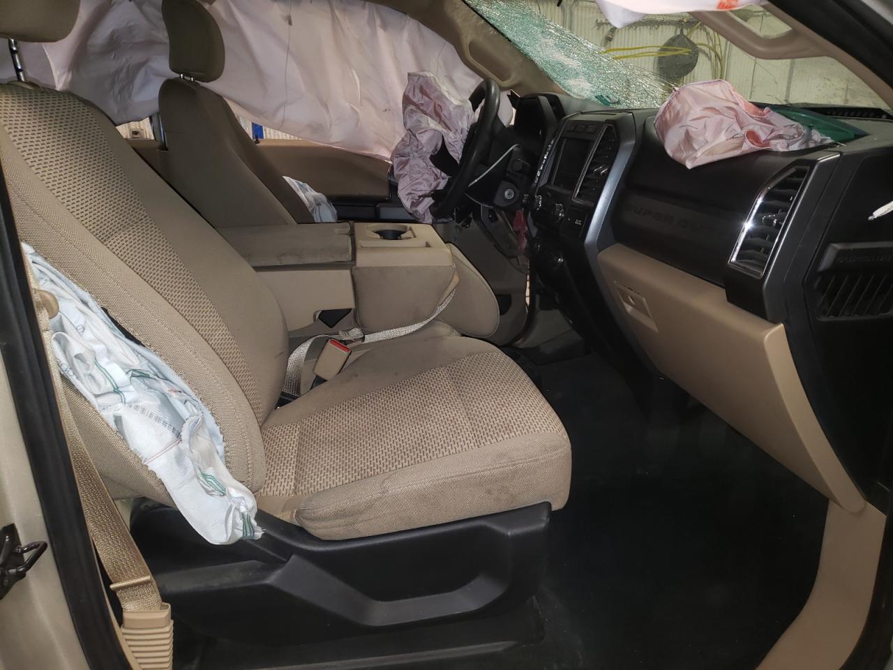 Photo 5 from auction – 2017 FORD F250 SUPER with VIN 1FT7W2BT0HEC43449