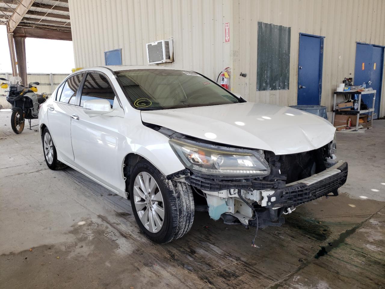 HONDA ACCORD EXL 2015 with VIN 1HGCR2F87FA246558 - Photo from auction