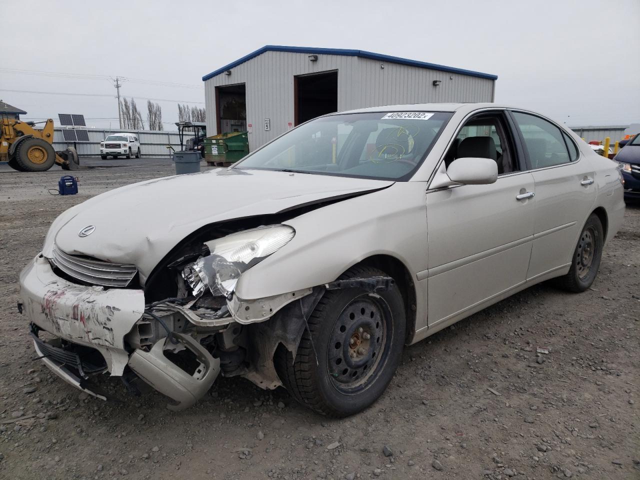 Photo 2 from auction – 2003 LEXUS ES 300 with VIN JTHBF30G430111191