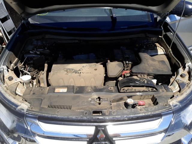 Photo 7 from auction – 2018 MITSUBISHI OUTLANDER with VIN JA4AD2A3XJZ062123
