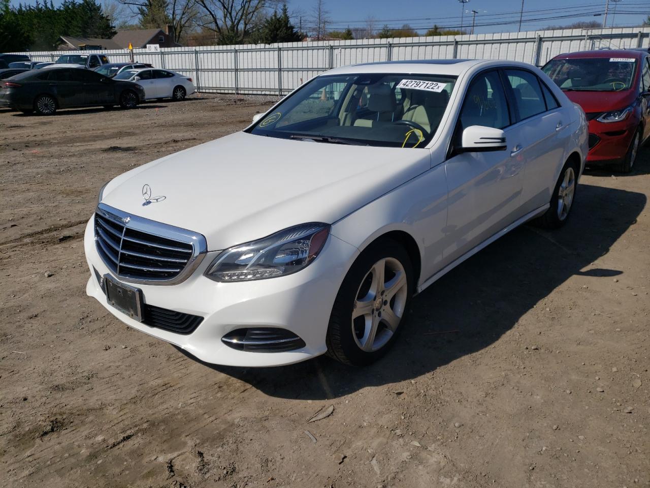 Photo 2 from auction – 2015 MERCEDES-BENZ E 350 4MAT with VIN WDDHF8JB2FB113483