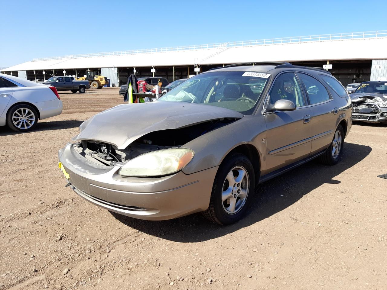 Photo 2 from auction – 2002 FORD TAURUS SE with VIN 1FAFP58S72A105646