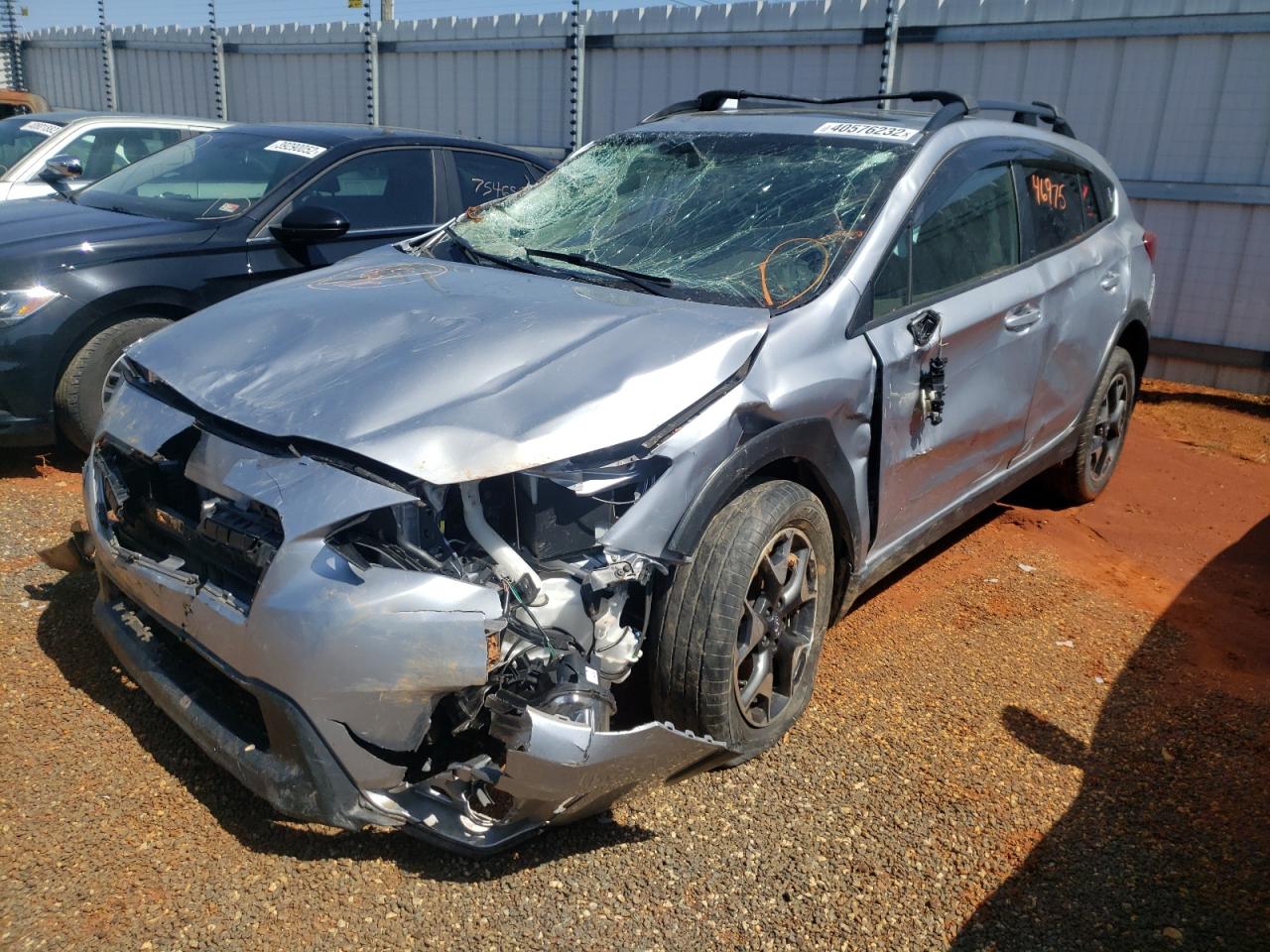 Photo 2 from auction – 2019 SUBARU CROSSTREK with VIN JF2GTAEC5KH282494