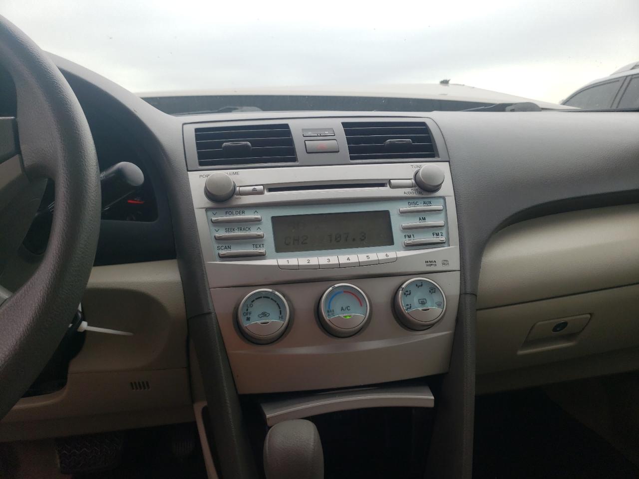 Photo 9 from auction – 2009 TOYOTA CAMRY BASE with VIN 4T1BE46K09U285102