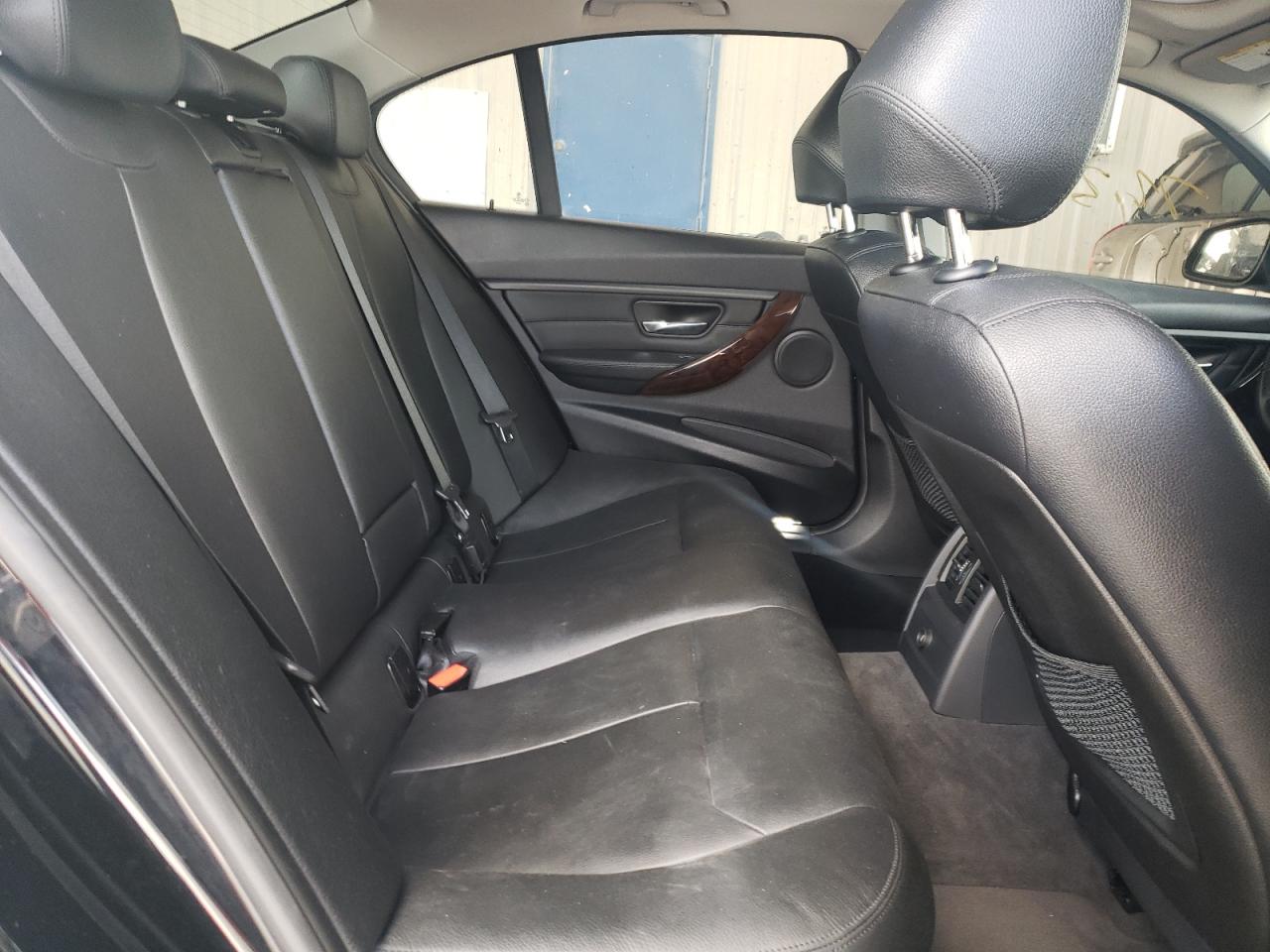Photo 6 from auction – 2013 BMW 328 I SULE with VIN WBA3C1C59DK104575