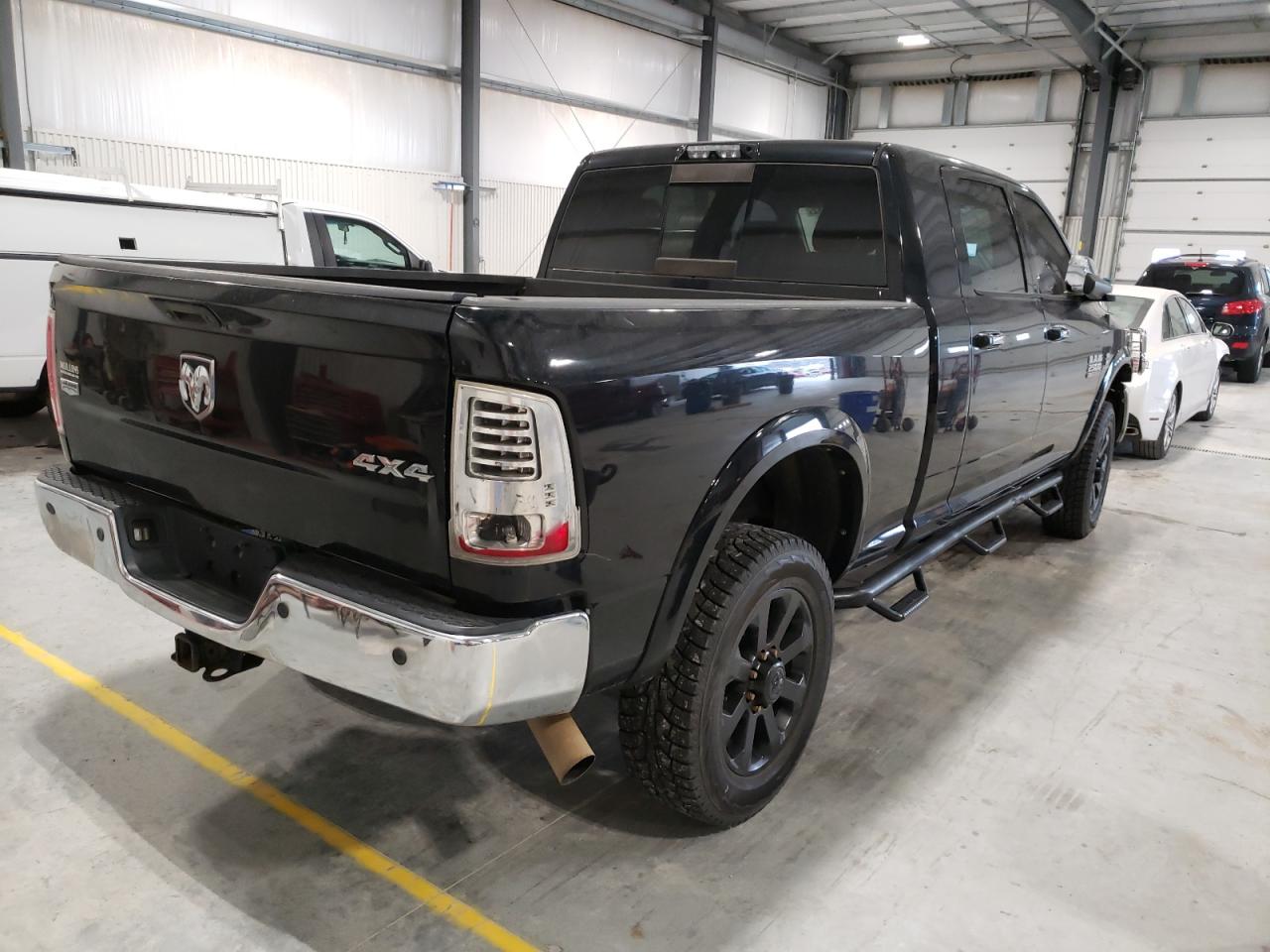 Zdjęcie 4 z aukcji – 2014 RAM 2500 LARAM z VIN 3C6UR5NL2EG199635