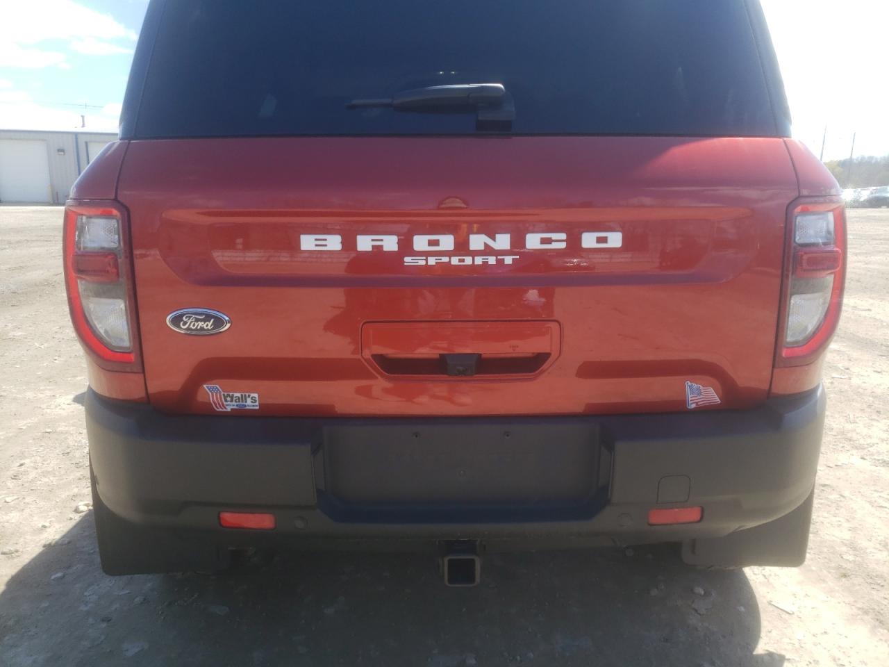 Photo 9 from auction – 2022 FORD BRONCO with VIN 3FMCR9D90NRD00074